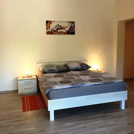 Goga Mare Apartment