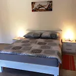 Goga Mare * Ρόβινι